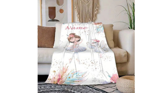 Personalisierte Babydecke mit Name Ballerina Tänzerin Schwan weiß